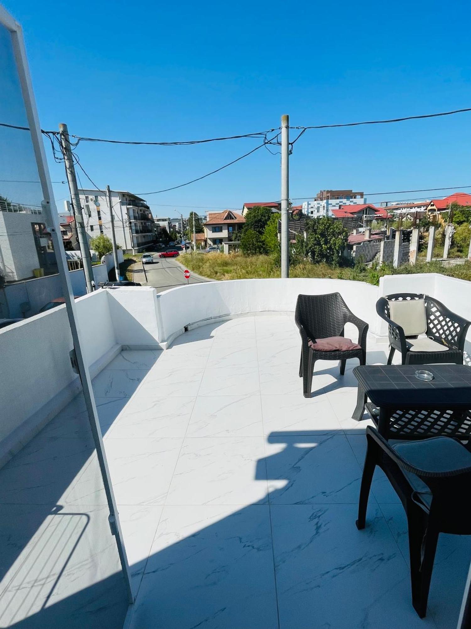 Vila Cris Apartments Нэводари Экстерьер фото